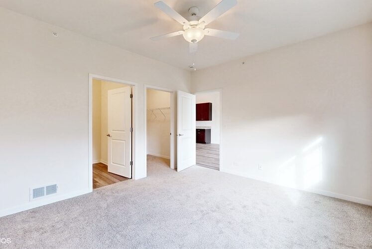 78 Olympus Dr – photo 4