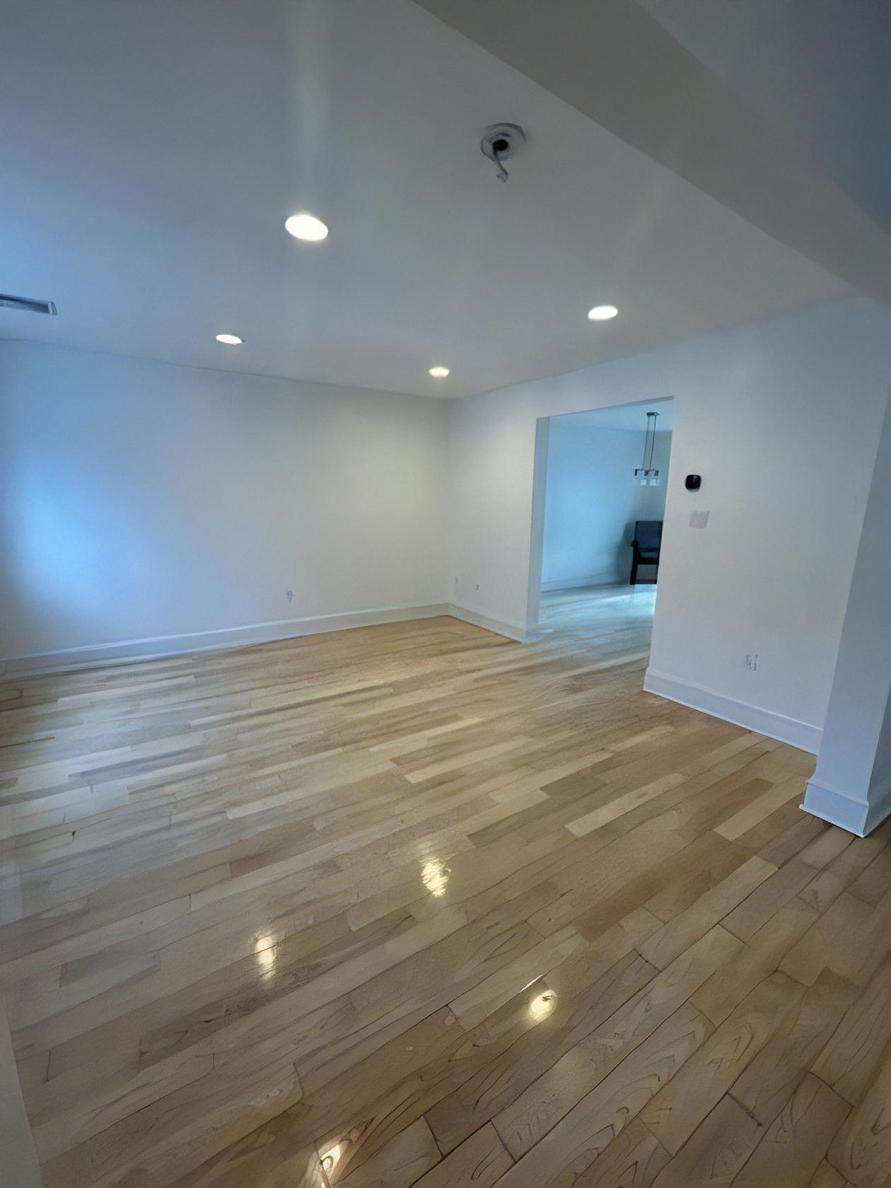 233 68th St – photo 3
