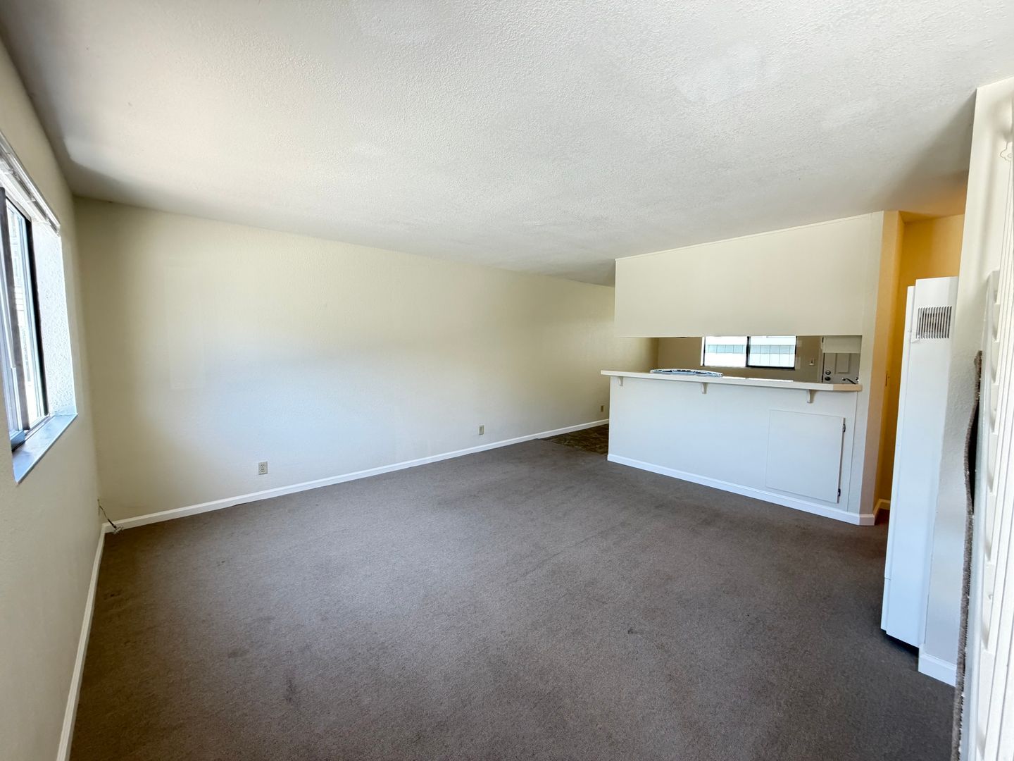 21663 Garden Ave unit 21663 - Unit 8 – photo 4