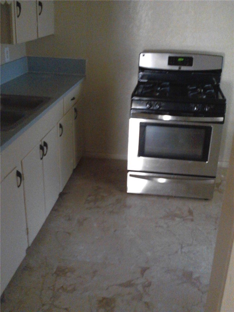 219 Tutt Ave – photo 3