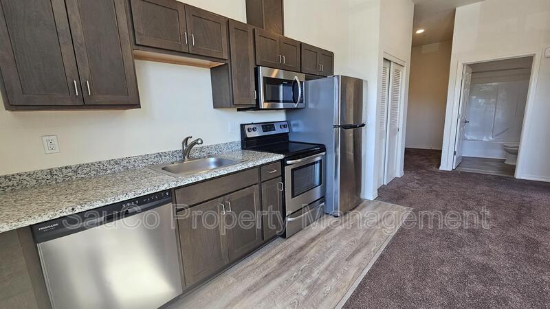 33763 E Columbia Ave unit 7 – photo 4