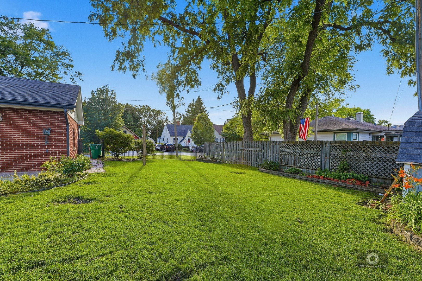 6456 175th St – photo 5