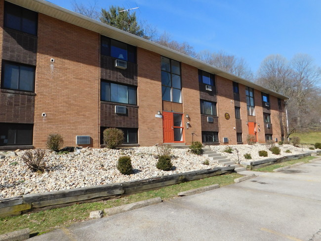 1205 Logan Rd unit F – photo 4