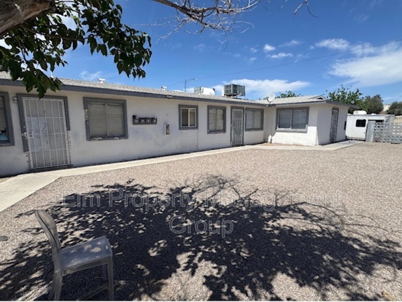 2516 E Mesquite Ave unit 4 – photo 1