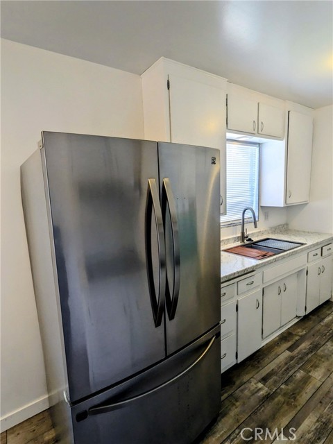 2237 Rose Ave unit C – photo 3