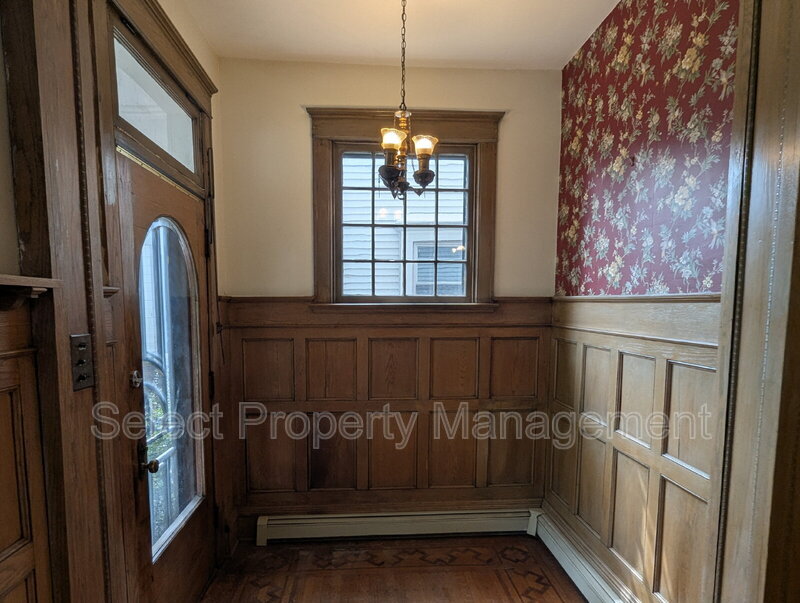 1025 Crescent Ave – photo 3