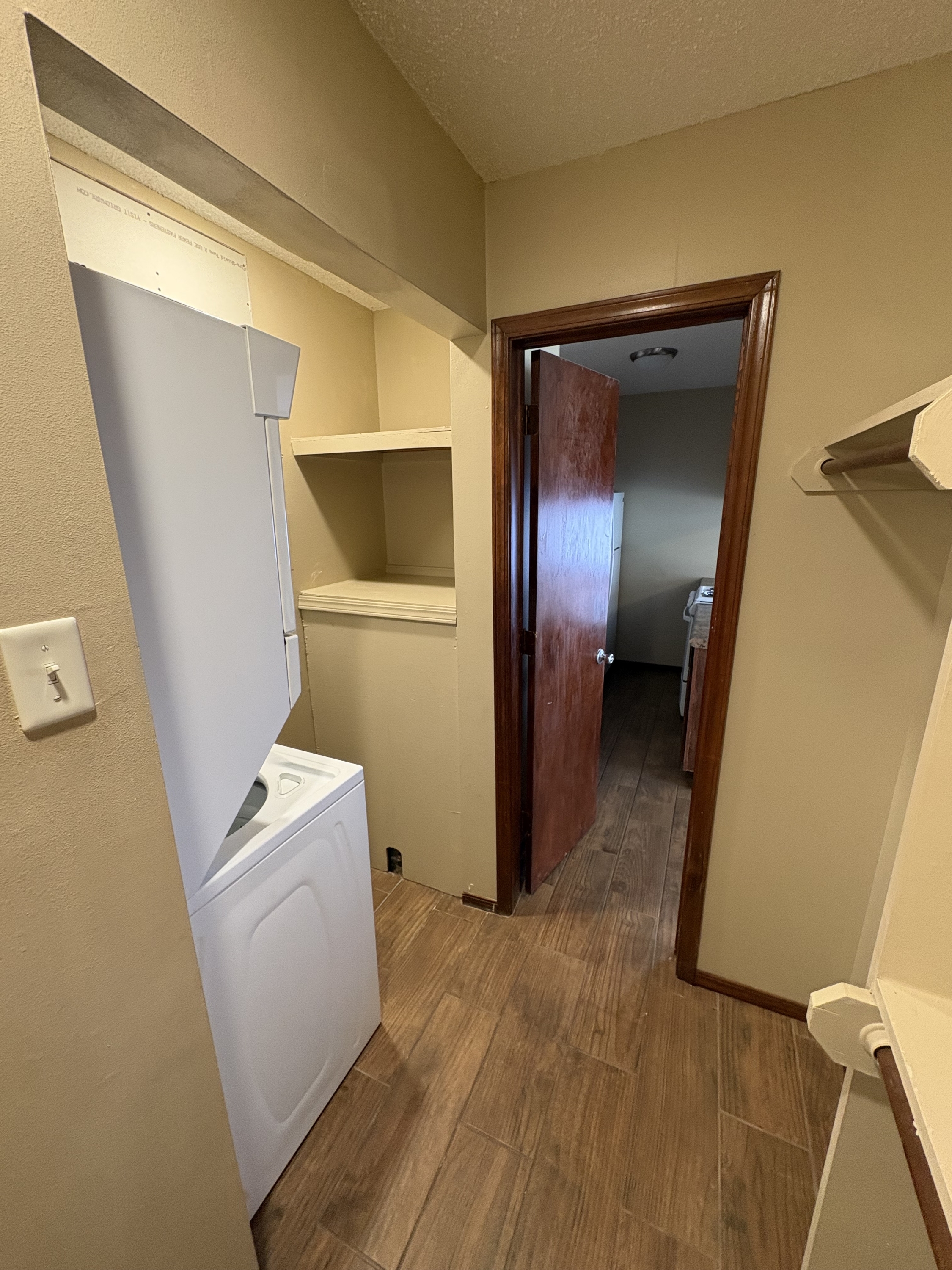 203 S Baggett St unit 1 – photo 4