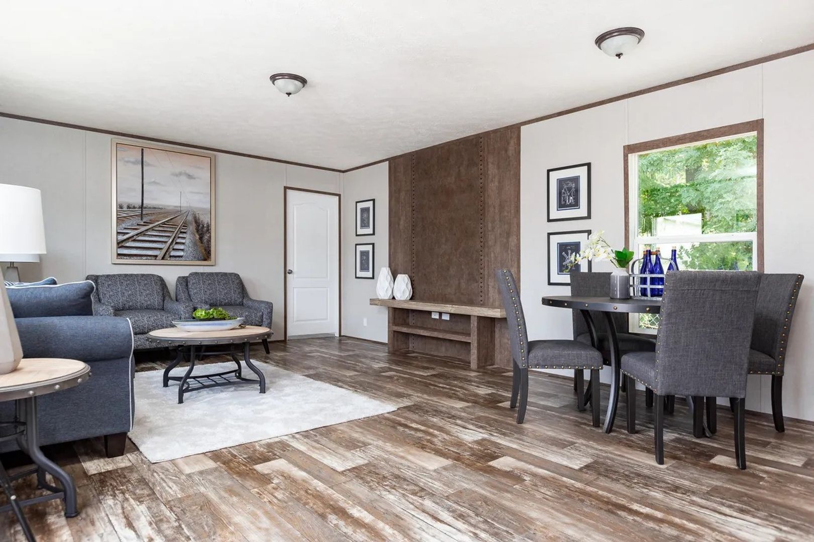 3559 Joycliff Road – photo 2