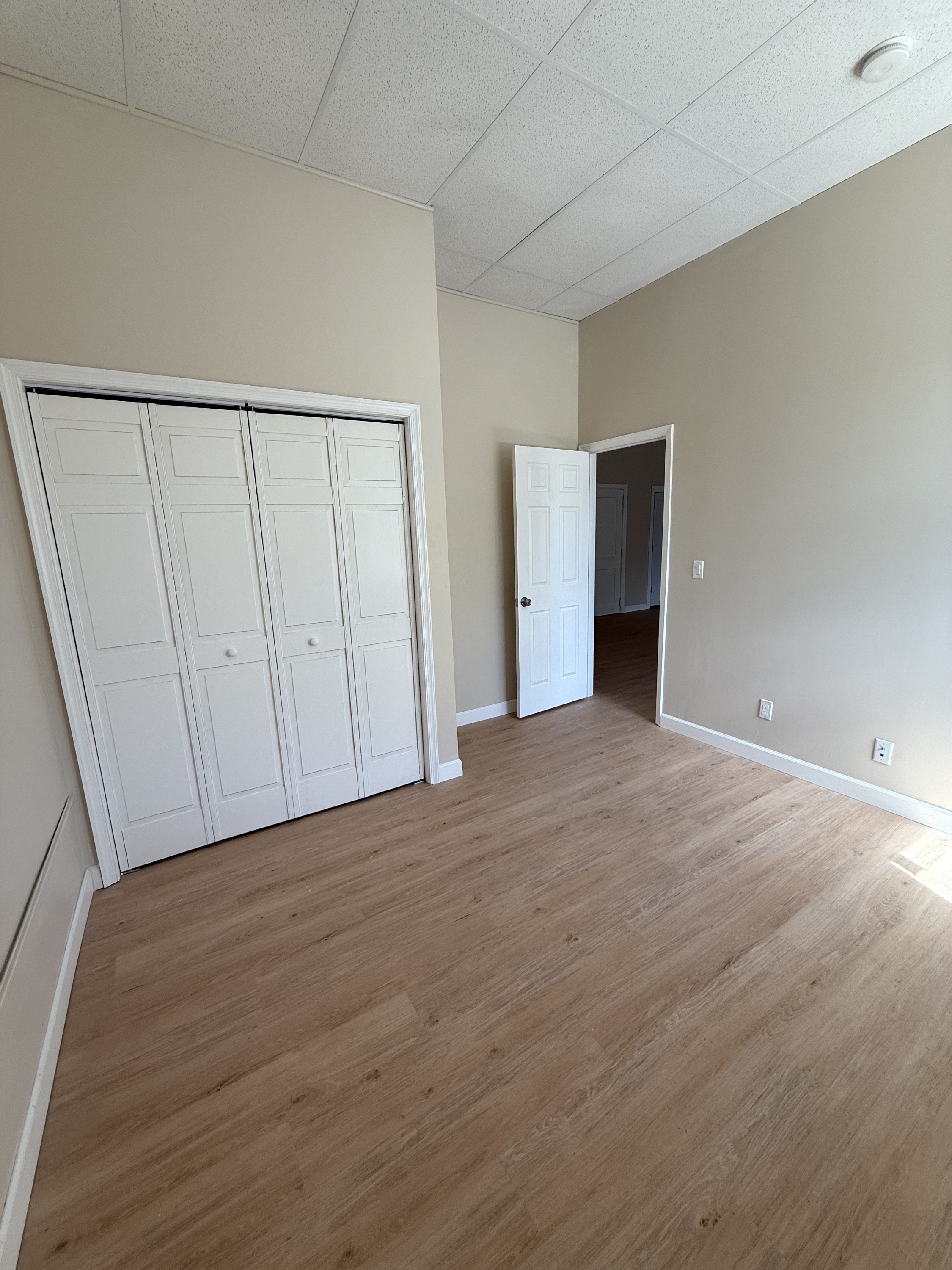 134 W 4th St unit 103 – photo 3