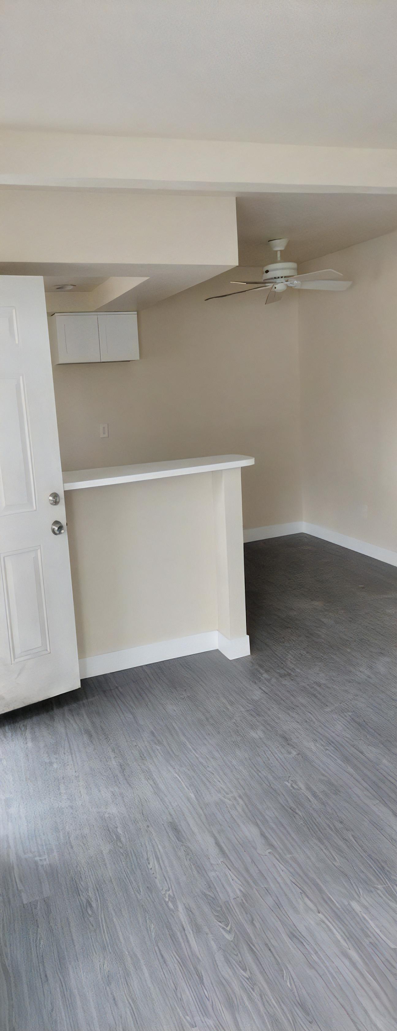 1220 N Lugo Ave unit 4D – photo 4