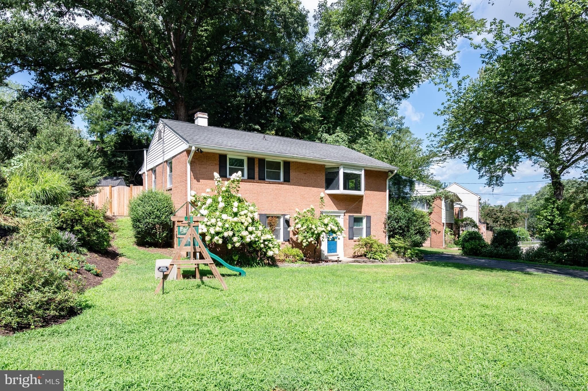 6508 Berkshire Dr – photo 3