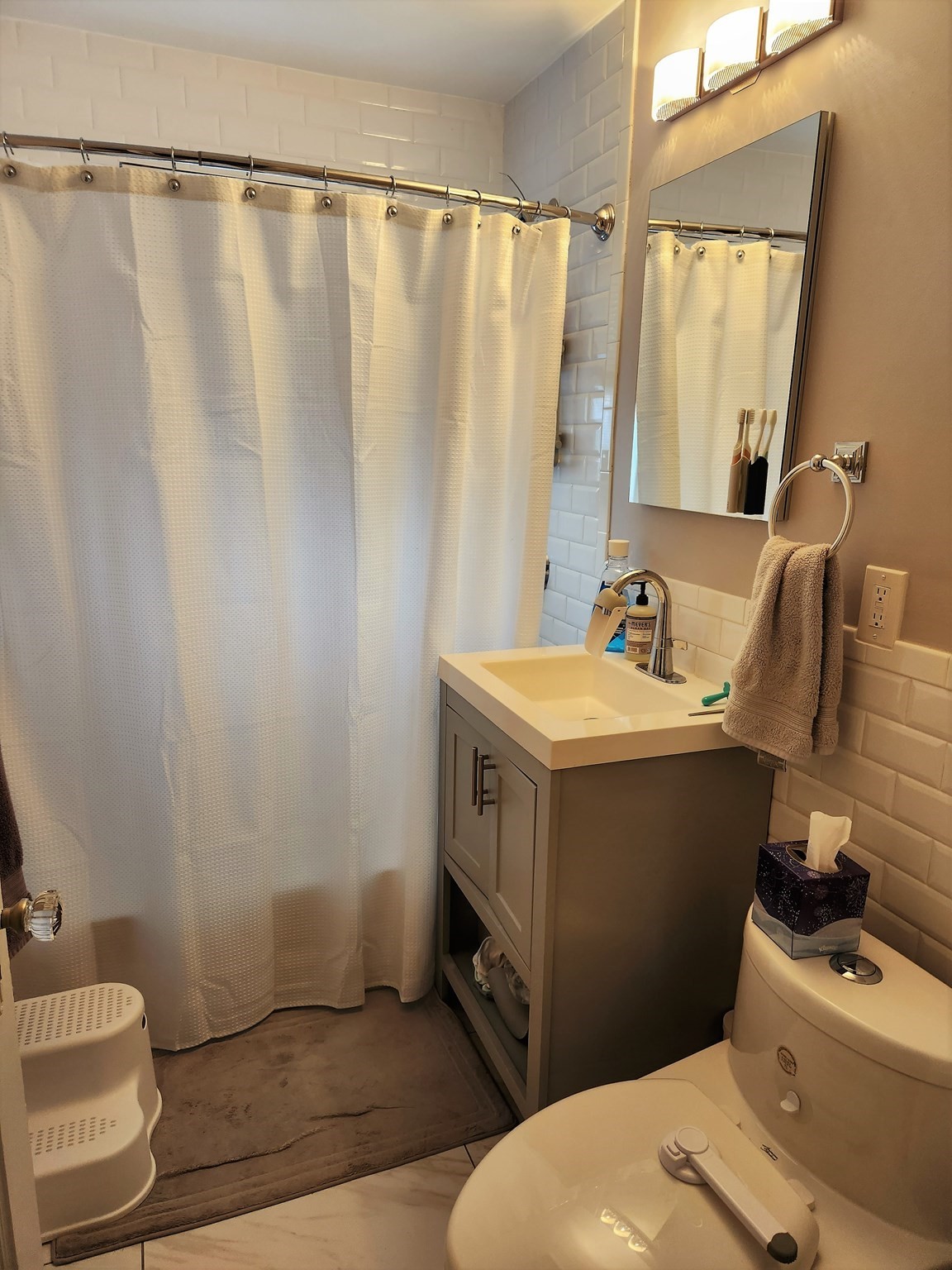35 Woodstock Ave unit 35 – photo 5