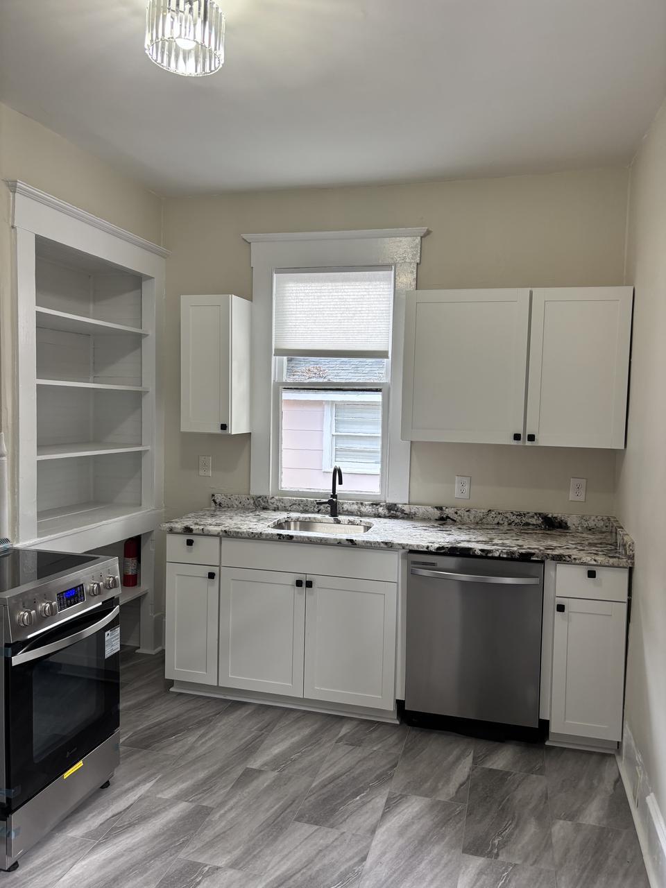 1904 Perry Ave – photo 3