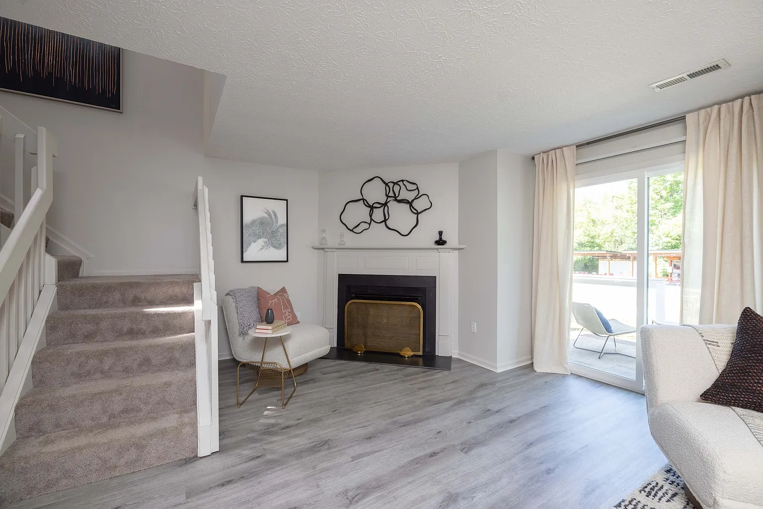 The Garratt Townhomes & Apartments – photo 1