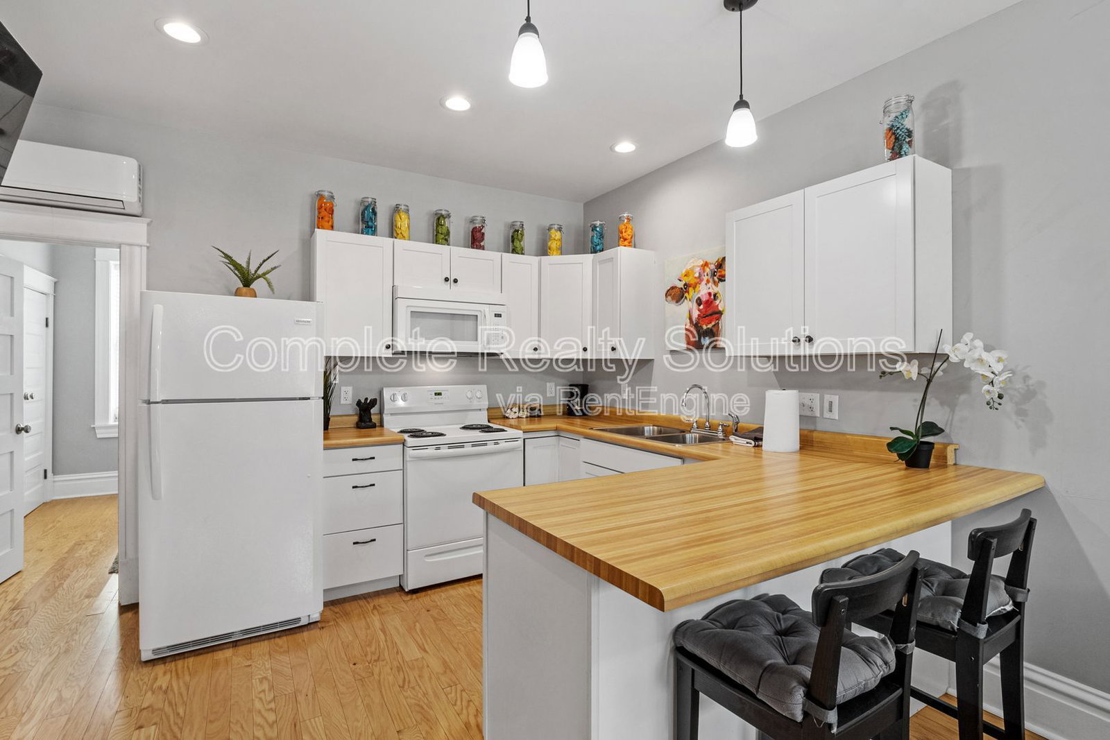3661 S Broadway St unit 1st Floor A – photo 1