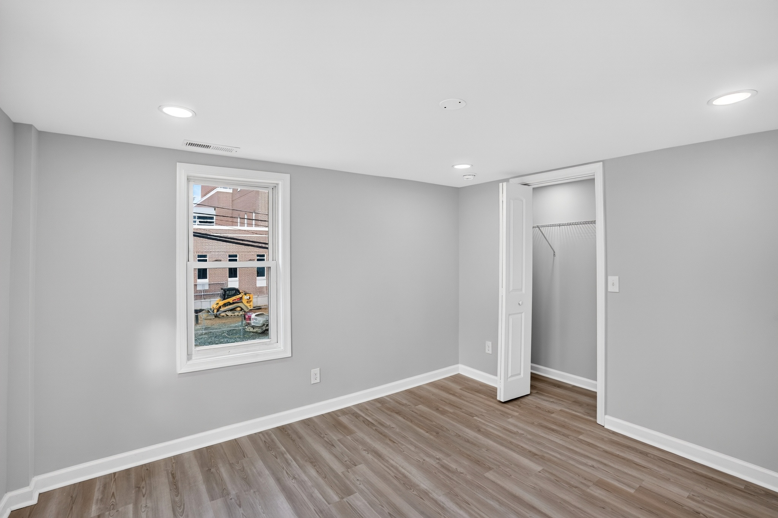 428 S Governors Ave unit C 2BED/2BATH – photo 2