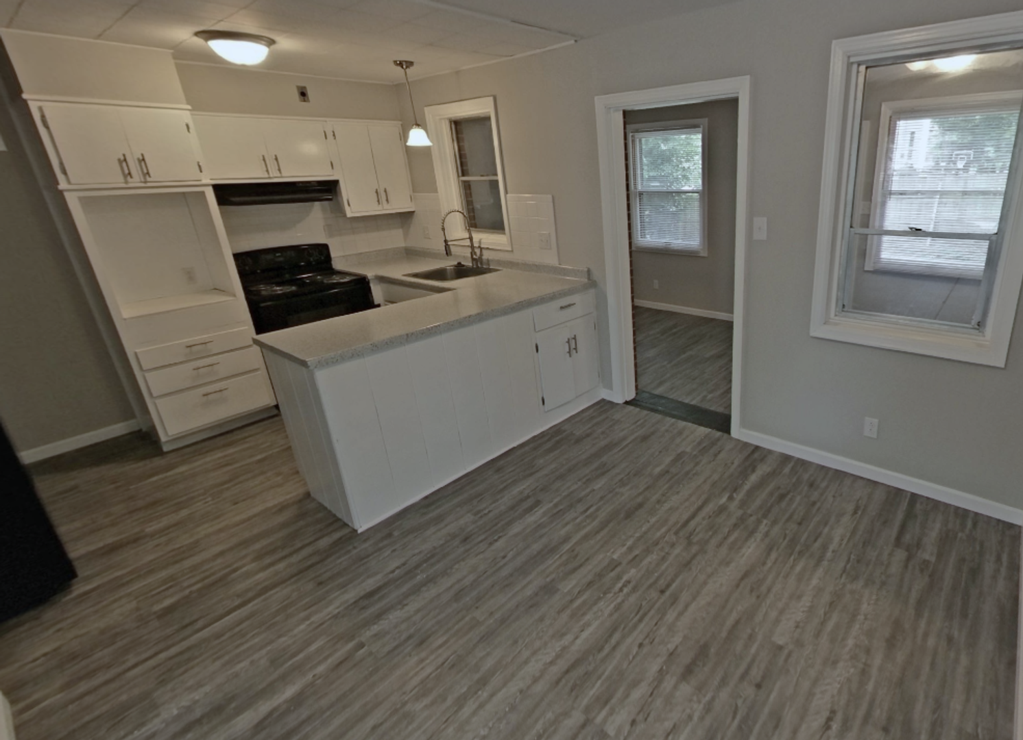 726 Randle St unit 726-A – photo 3