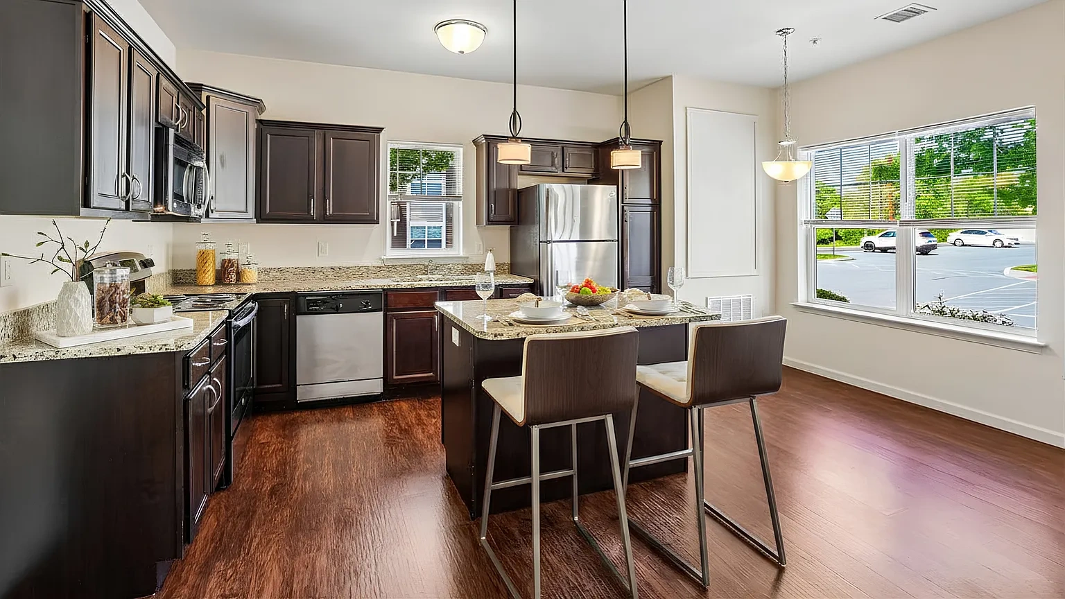 Holly Tree Apartments – photo 3