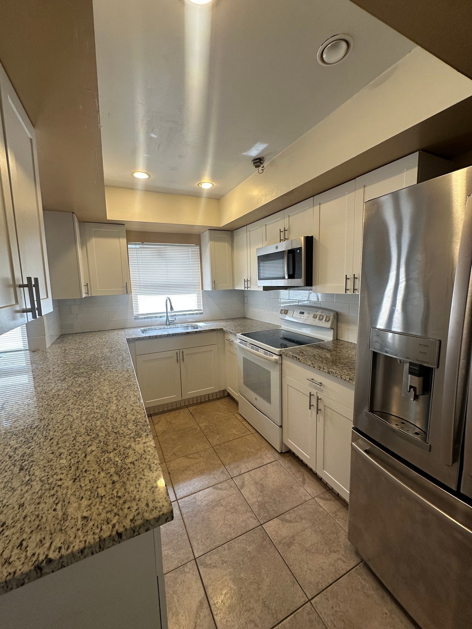 641 W 9th St unit 2 – photo 5