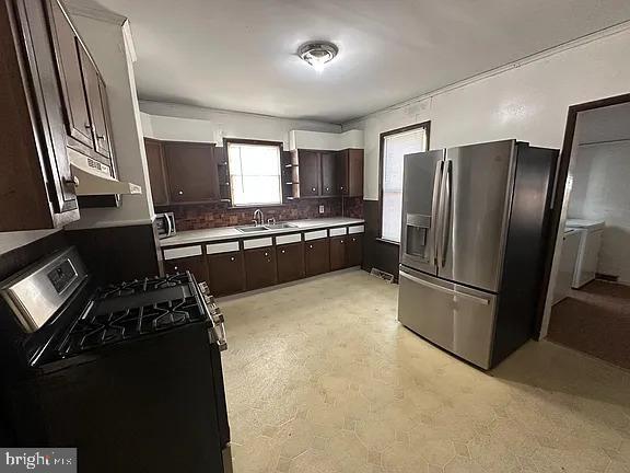 306 W Main St – photo 3