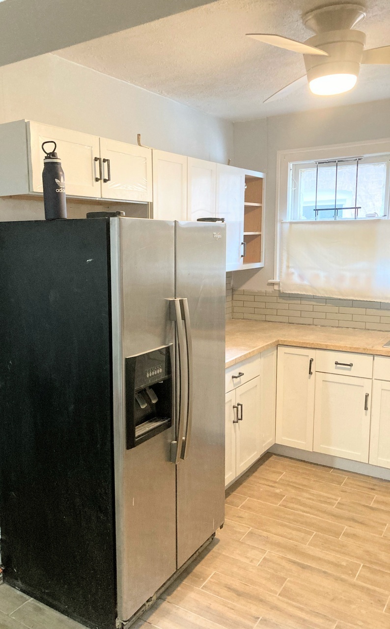 8942 S May St – photo 2