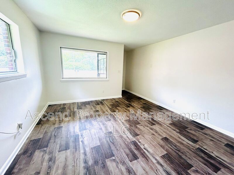 1102 N Hickory St unit A – photo 2