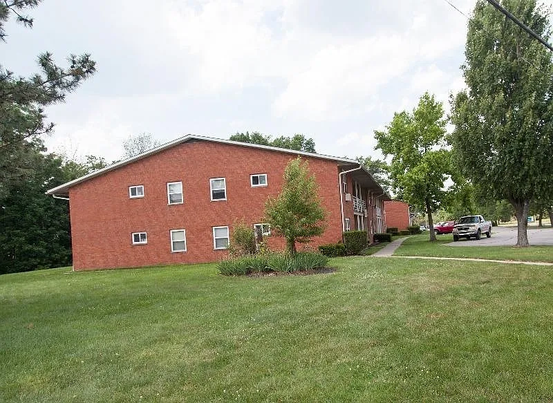 Fairway East Apartments – photo 5