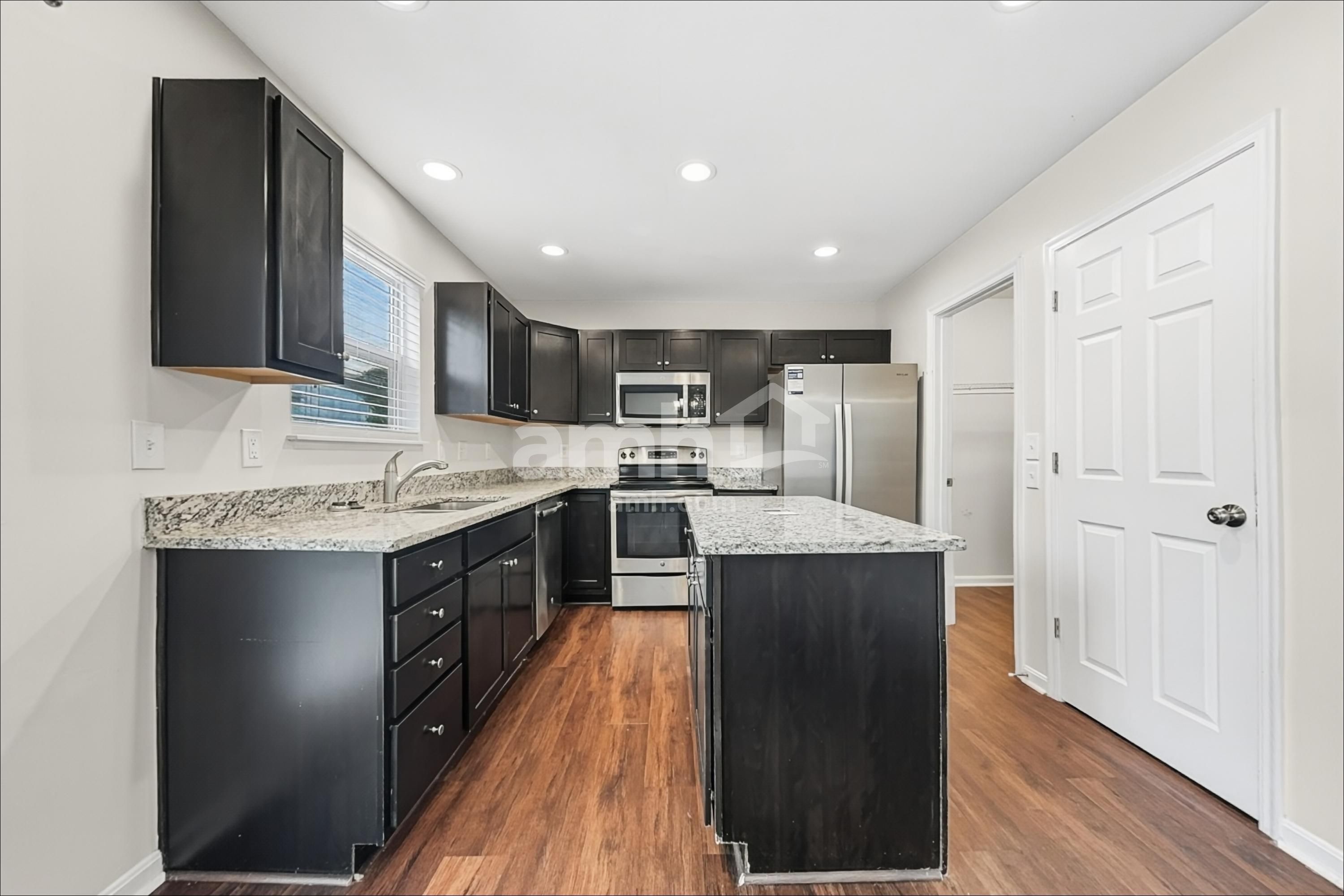 5646 Shetland Ct – photo 4