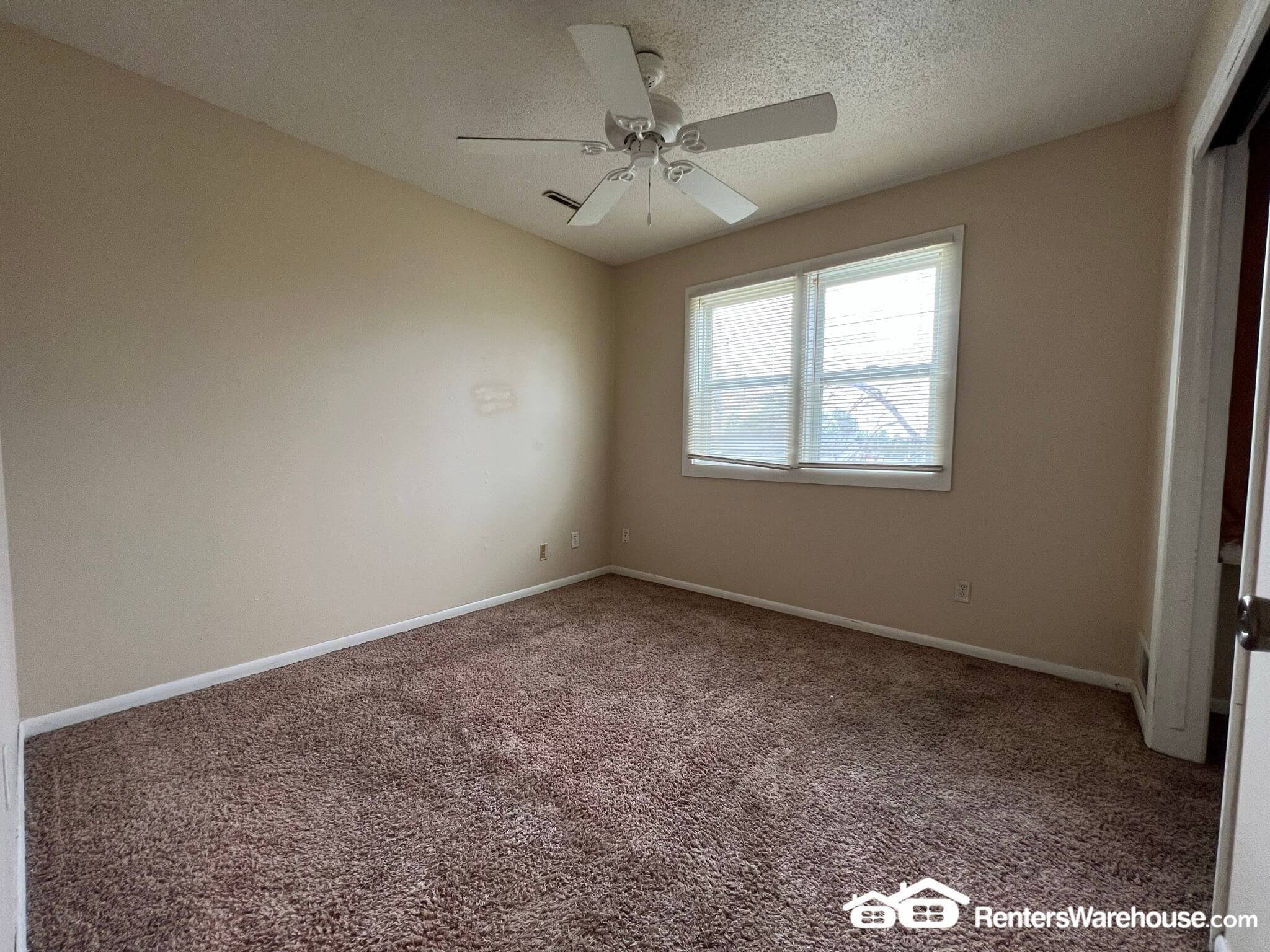 303 S Madison St – photo 5