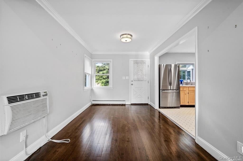 228 Oakwood Rd – photo 3