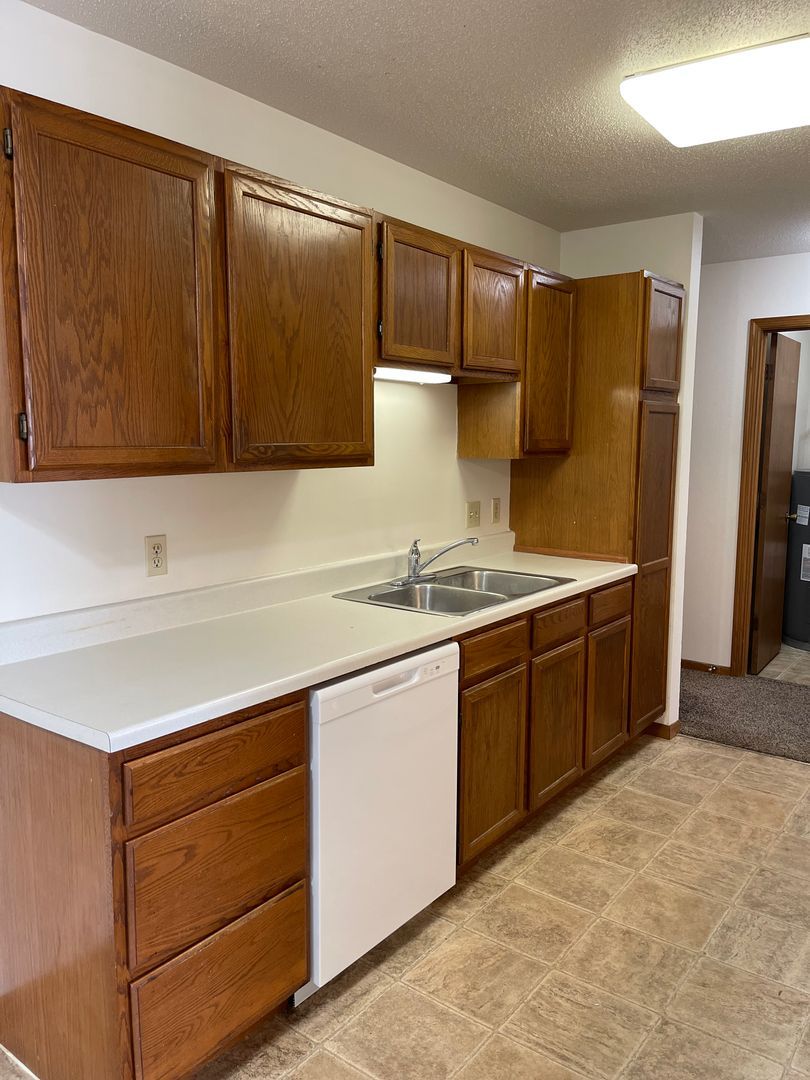 929 Page Dr unit 302 – photo 4
