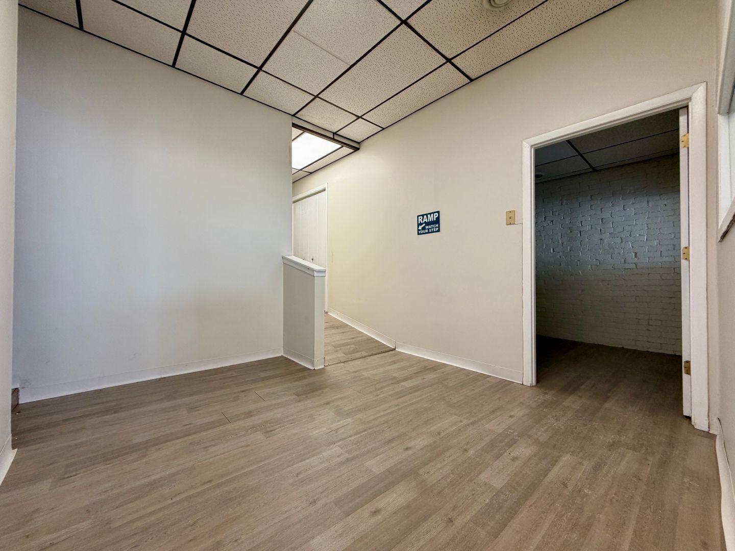 3528 Boulevard of the Allies unit 3528 – photo 3