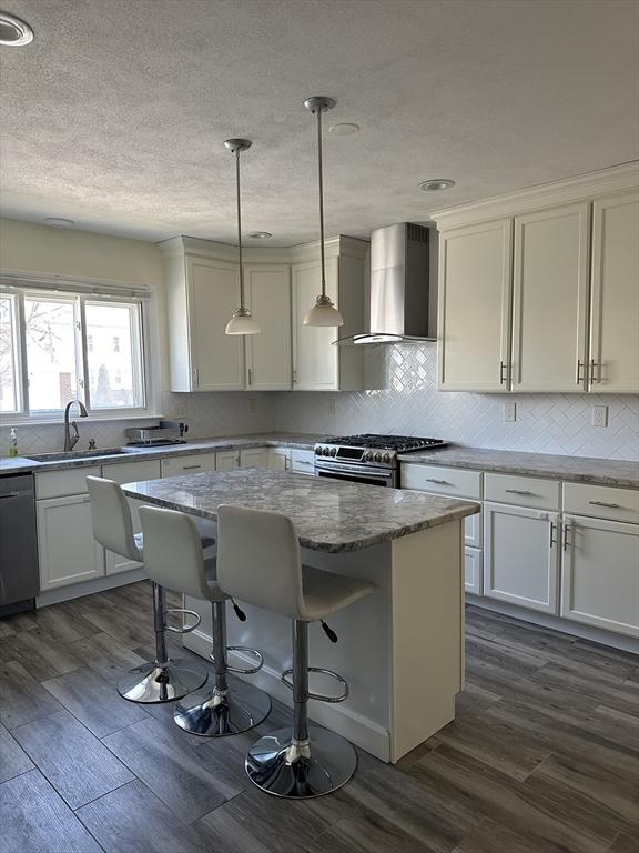 1088 Saratoga St unit 1 – photo 1