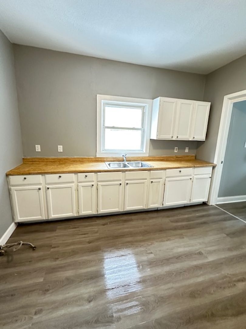 2177 E 80th St – photo 2