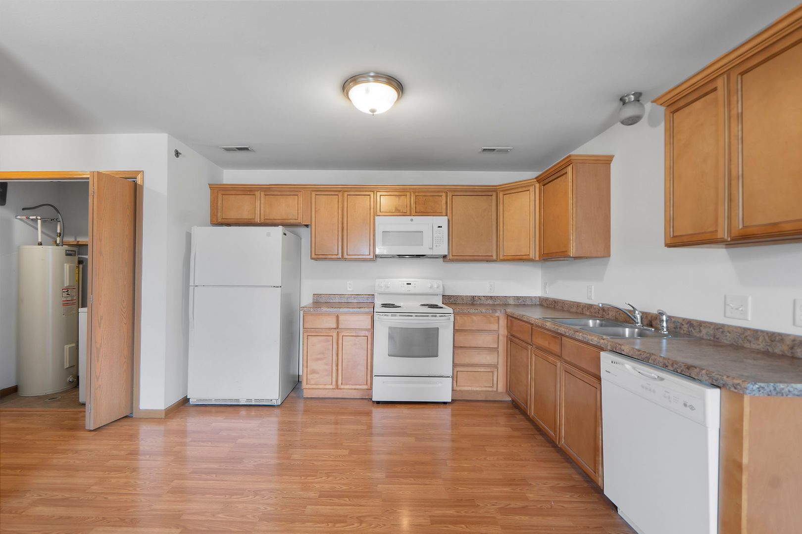 915 N Frederick St unit B1 – photo 3