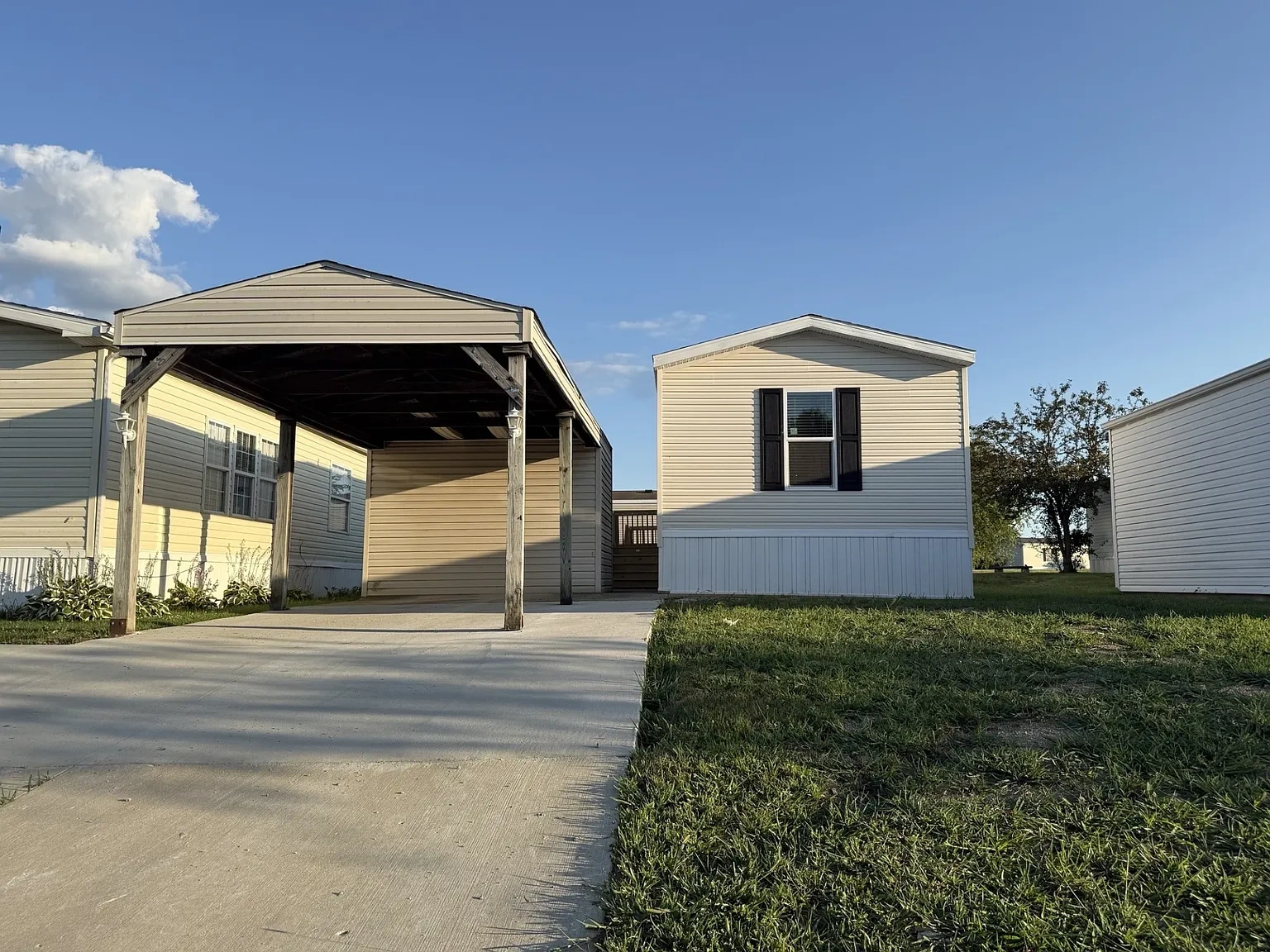 Carrington Pointe – Floor plan