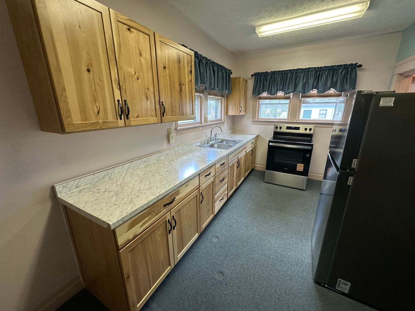 3000 Dudley Ave – photo 2
