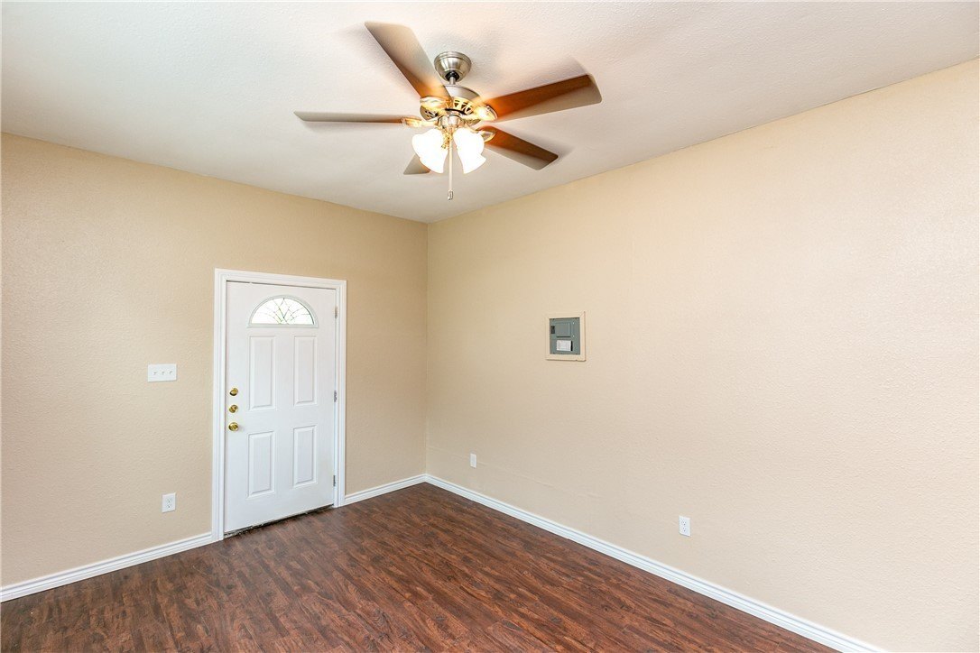 1005 Furman Ave #2 – photo 4