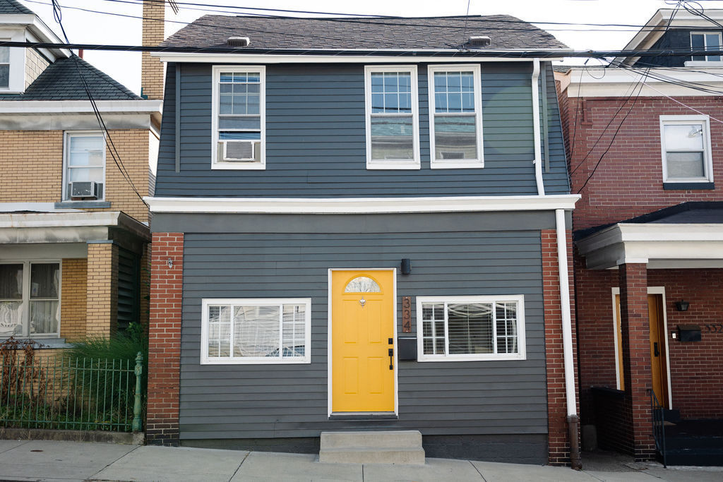 334 44th St – photo 1