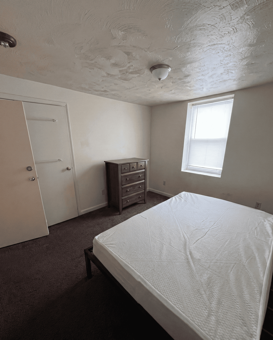 215 Cornish Dr unit 1-210 – photo 3