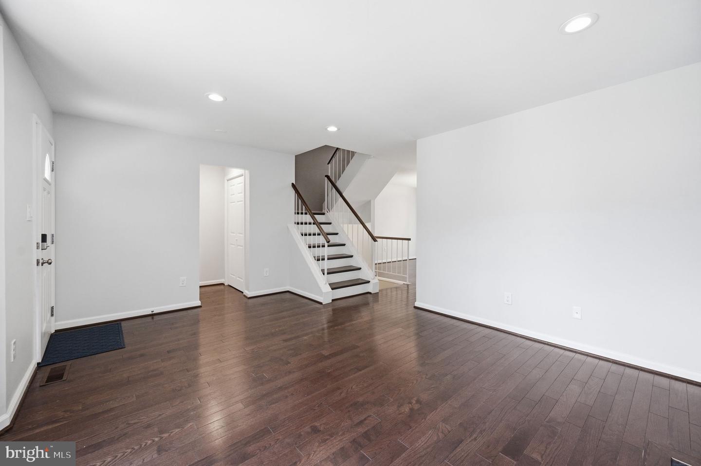 6991 Adonis Ct – photo 4