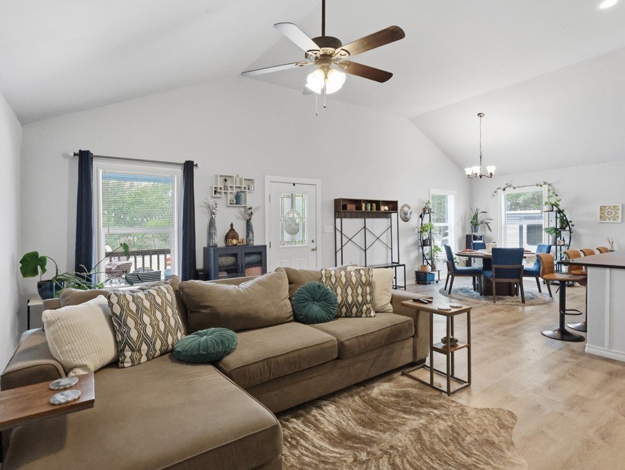 2111 Lone Star Rd – photo 4