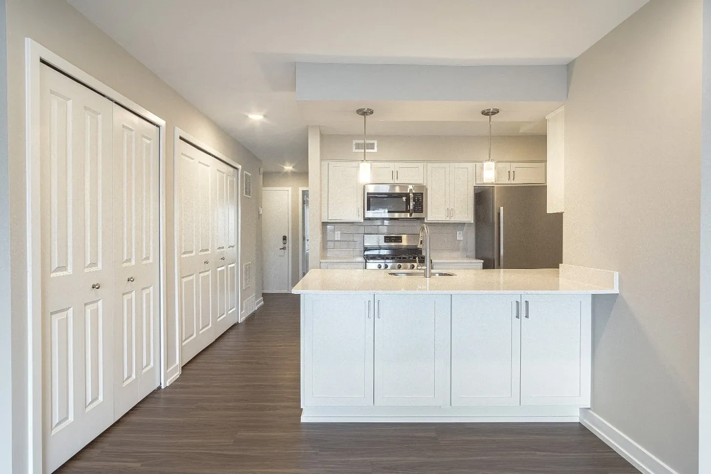 Hillside Apartments – photo 3