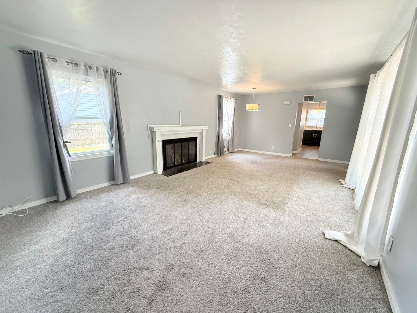 31 University Ct – photo 4