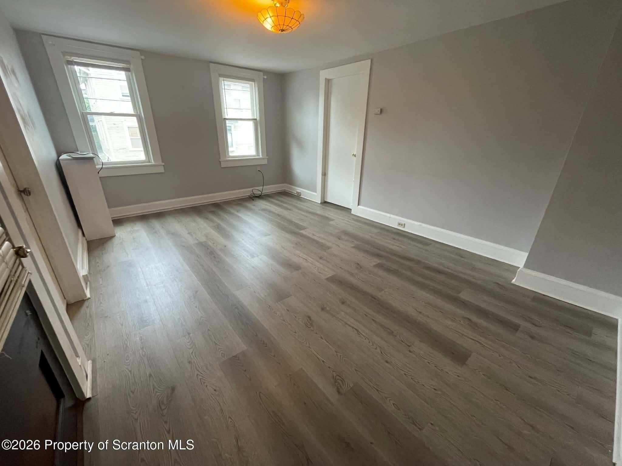 966 Ridge Ave #2ND – photo 5
