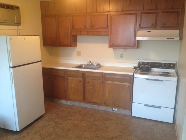 1018 8th St – photo 5
