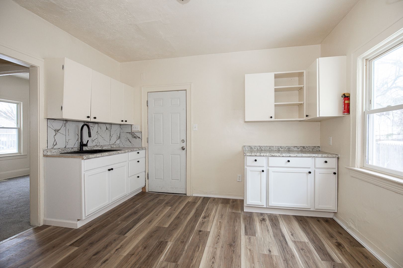 3331 E 140th St unit 3331 E140th Unit 1 – photo 2