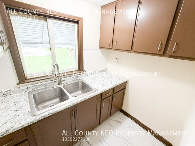 723 E 156th St – photo 3