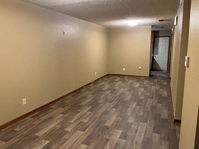 1409 Wingwood Dr unit F – photo 2