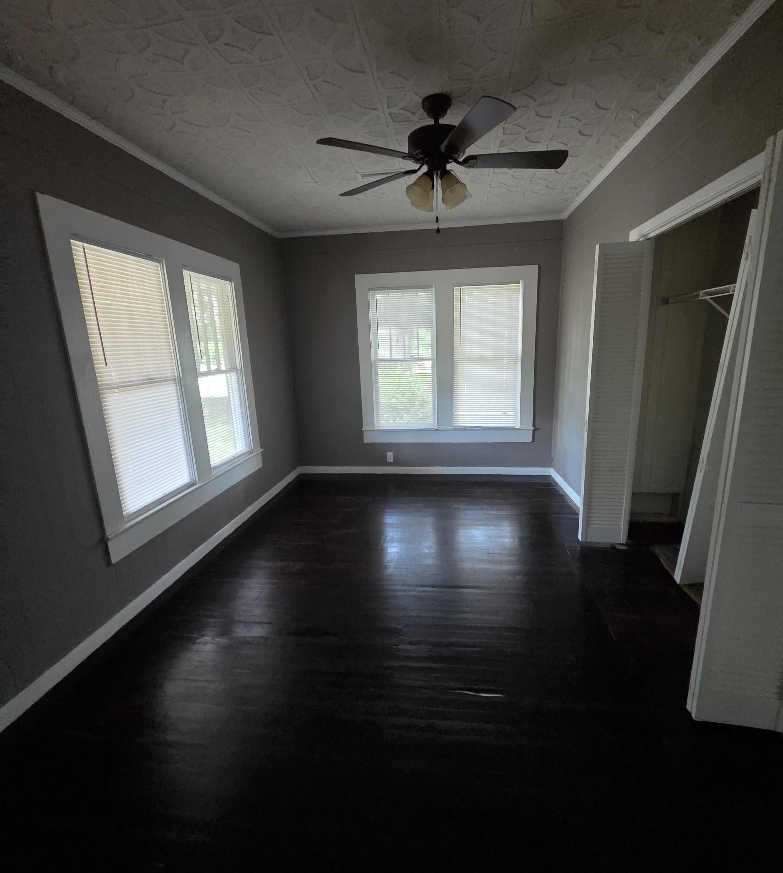 1119 N Broadway St – photo 3